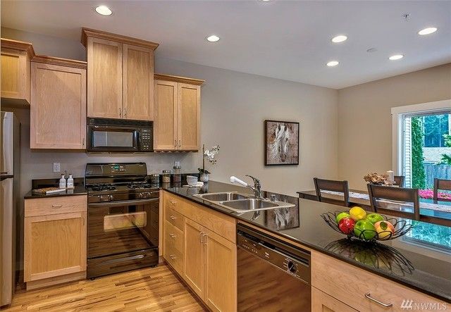 $550,000 | 7745 Northeast 122nd Lane, Kirkland, WA 98034