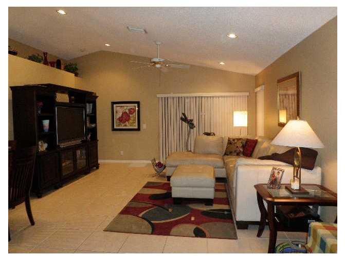 4269 Mahogany Ridge Drive Weston, FL 33331 - Photo 2 of 24