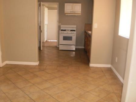 8014 Stine Road Bakersfield, CA 93313 - Photo 4 of 9