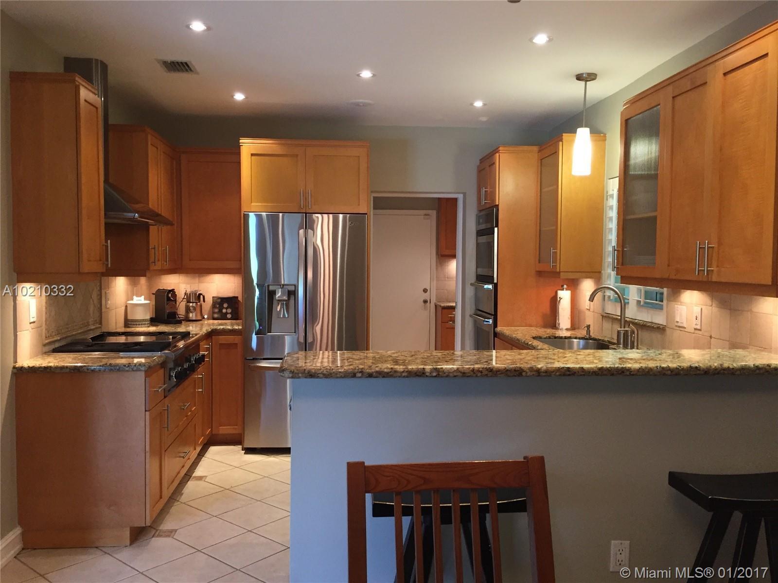 4581 Adams Avenue Miami Beach, FL 33140 - Photo 27 of 34