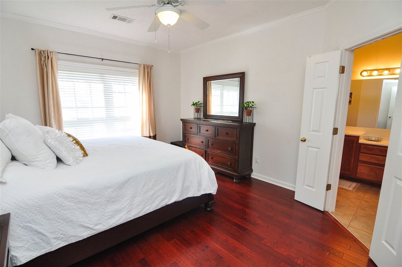 5272 Mesquite Road Memphis, TN 38120 - Photo 10 of 22 This home features 2 bedrooms downstairs on a split bedroom plan including the large master suite.