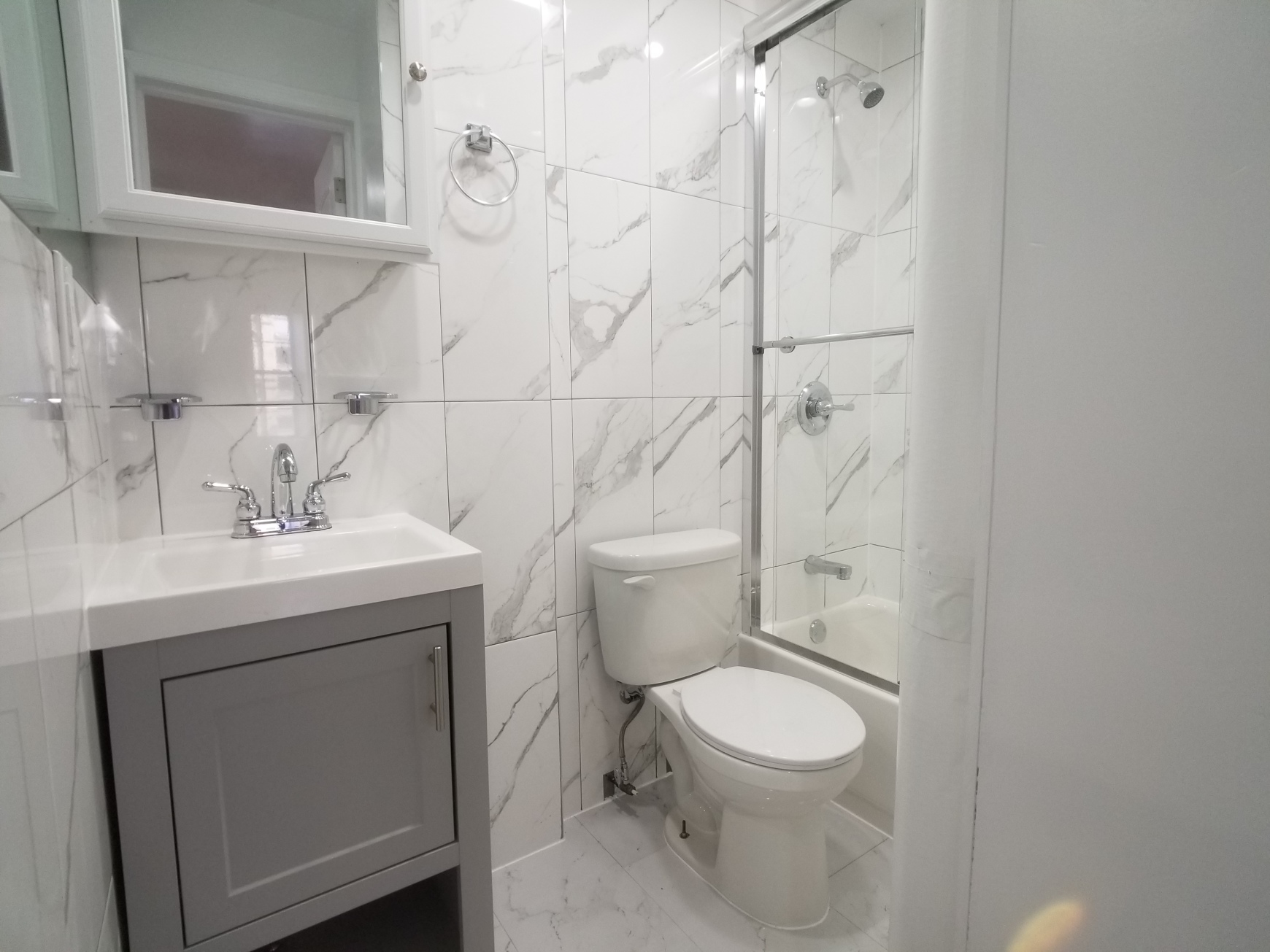 524 Metropolitan Avenue, Unit 5 Brooklyn, NY 11211 - Photo 13 of 14