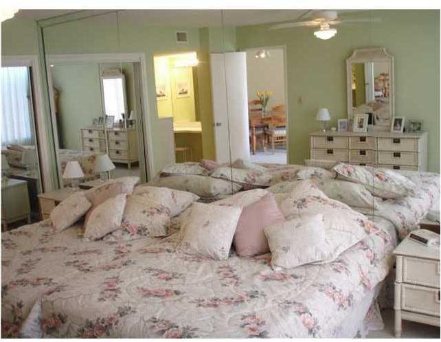 3150 Northeast 48th Court, Unit 208 Lighthouse Point, FL 33064 - Photo 9 of 13