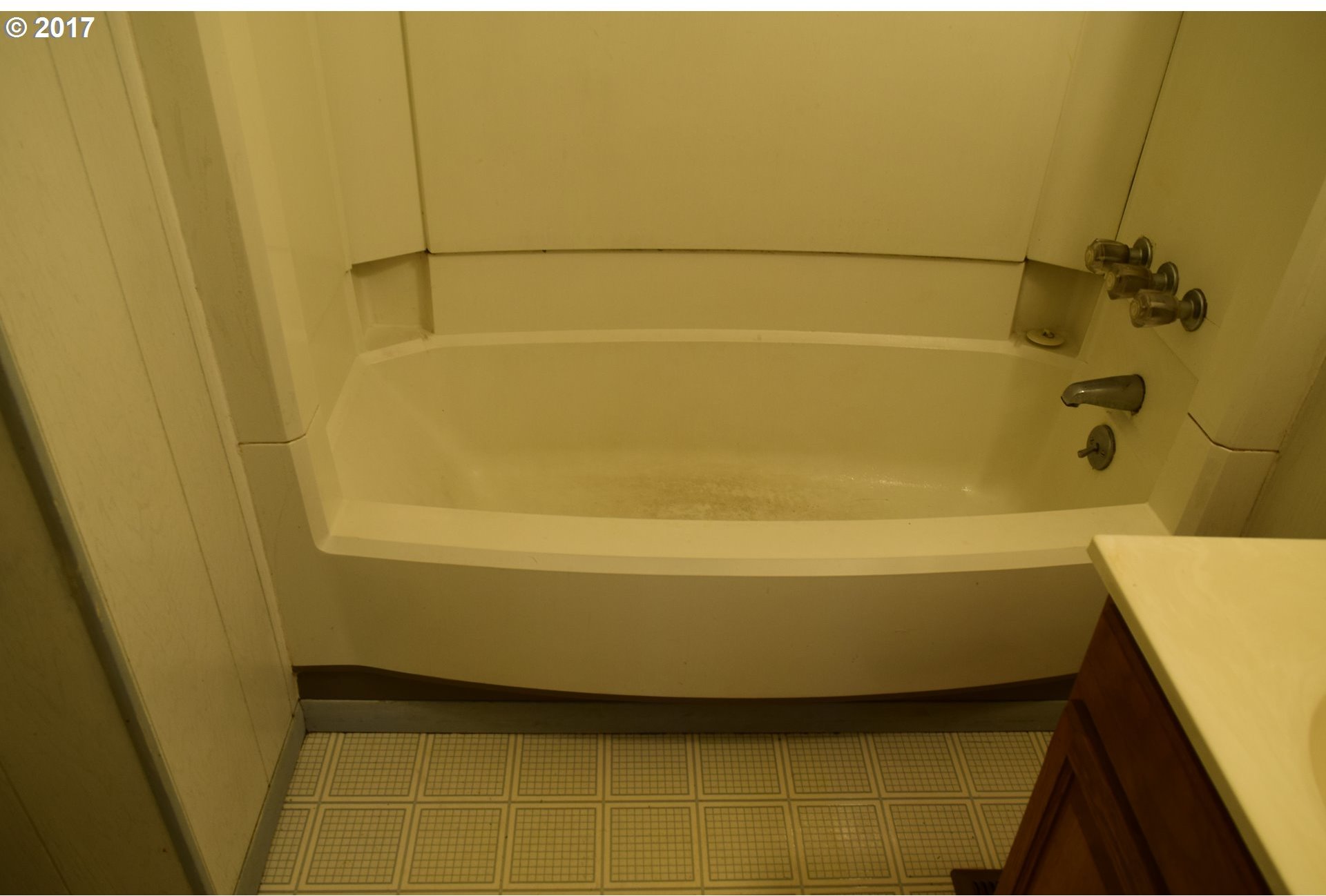 4130 Pacific Way Longview, WA 98632 - Photo 23 of 27 Gallery Image 23
