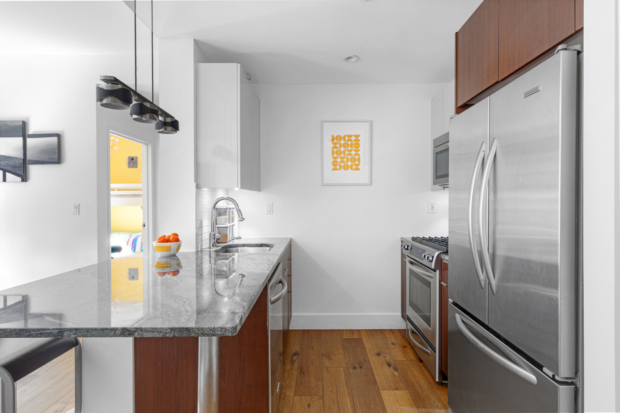 110 Warren Street, Unit B301 Brooklyn, NY 11201 - Photo 4 of 13