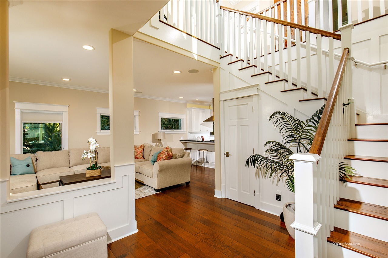 511 Colima Street La Jolla, CA 92037 - Photo 3 of 25