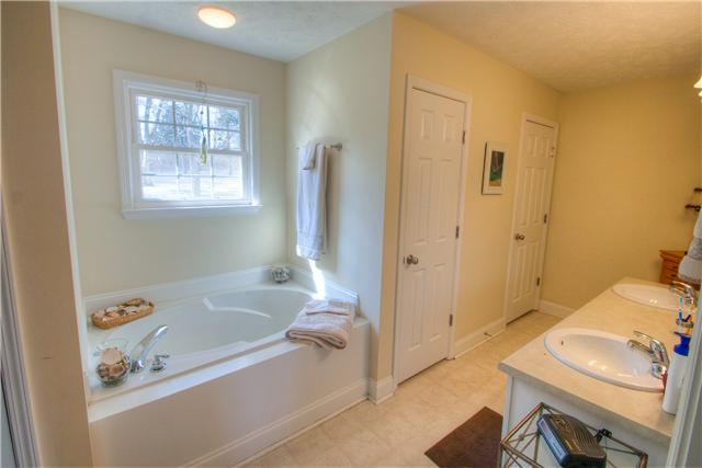 3181 Southall Road Franklin, TN 37064 - Photo 13 of 30 Gallery Image 13