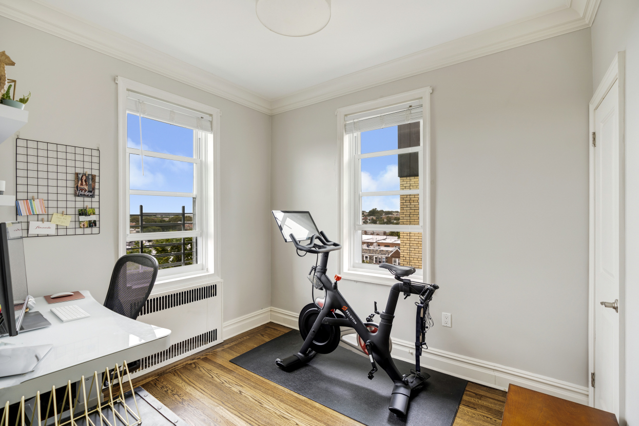 72-17 34th Avenue, Unit 6D Queens, NY 11372 - Photo 9 of 16