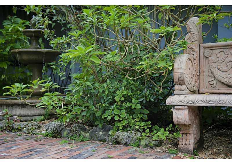 6880 Southwest 82nd Avenue Miami, FL 33143 - Photo 22 of 32