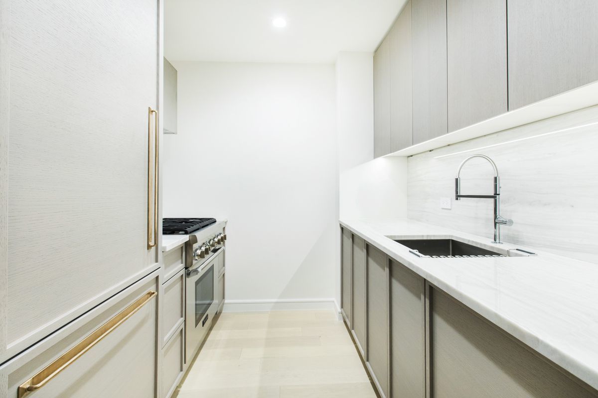 1399 Park Avenue, Unit 6E Manhattan, NY 10029 - Photo 2 of 15