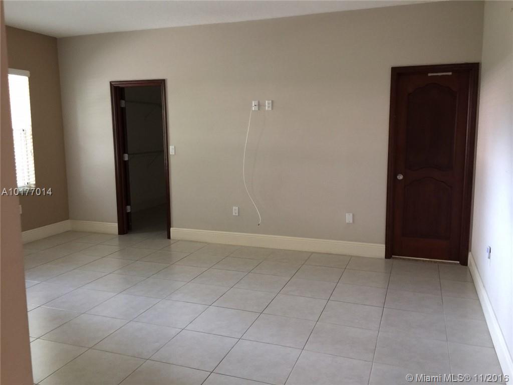 13550 Southwest 82nd Avenue Pinecrest, FL 33156 - Photo 11 of 29