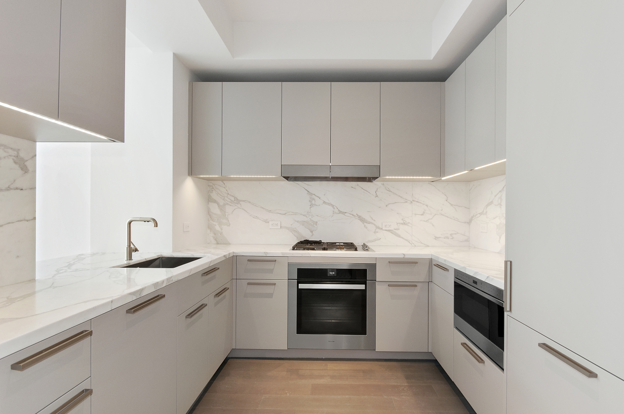 305 East 51st Street, Unit 11F Manhattan, NY 10022 - Photo 5 of 23