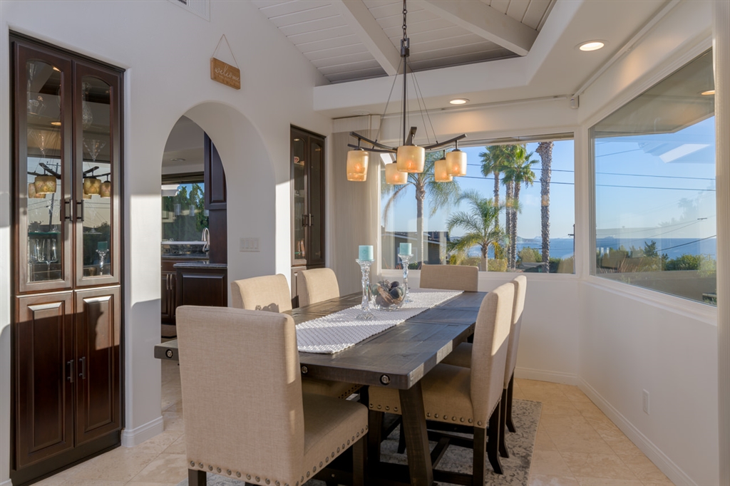 5701 Skylark Place La Jolla, CA 92037 - Photo 7 of 25