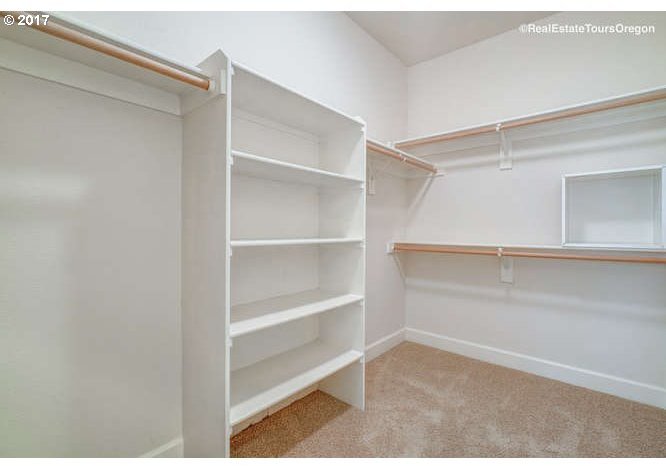 3041 Southwest Carson Street Portland, OR 97219 - Photo 21 of 28 Gallery Image 21