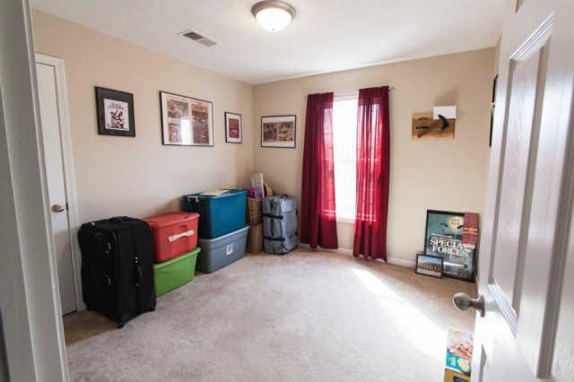 1592 Hedgewood Road Clarksville, TN 37042 - Photo 17 of 24 Gallery Image 17