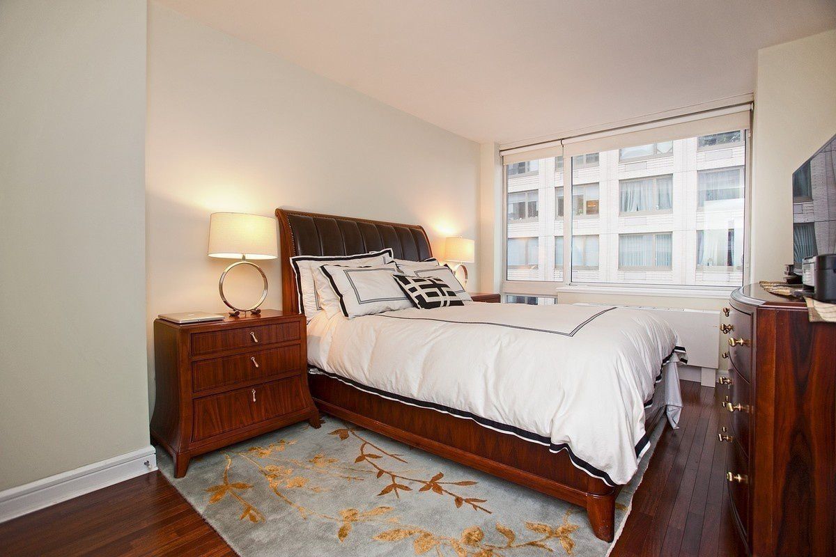 120 Riverside Boulevard, Unit 8T Manhattan, NY 10069 - Photo 4 of 8