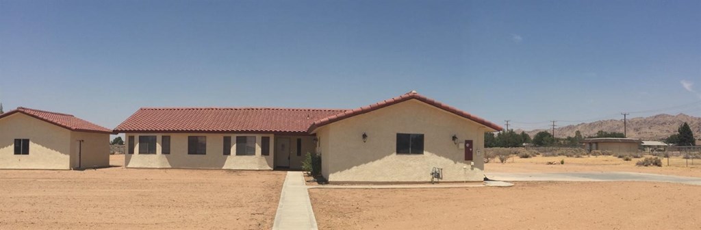 22474 S Road Apple Valley, CA 92307 - Photo 1 of 1