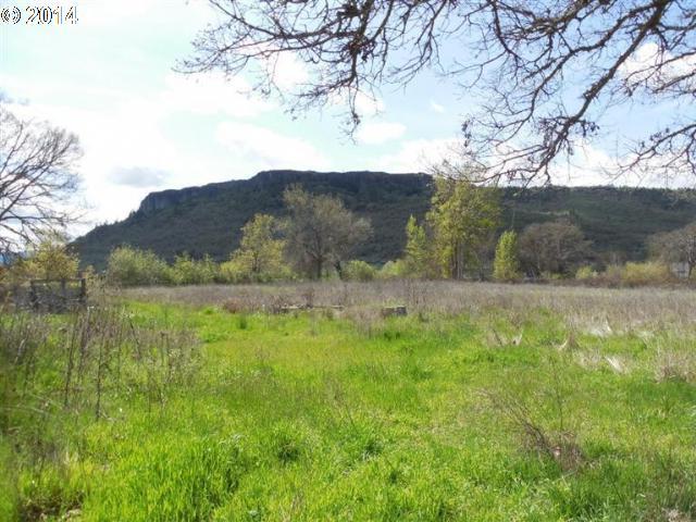 12065 Table Rock Road White City, OR 97503 - Photo 9 of 10