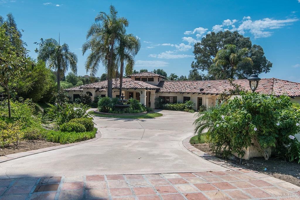 16655 Via Lago Azul Rancho Santa Fe, CA 92067 - Photo 2 of 22