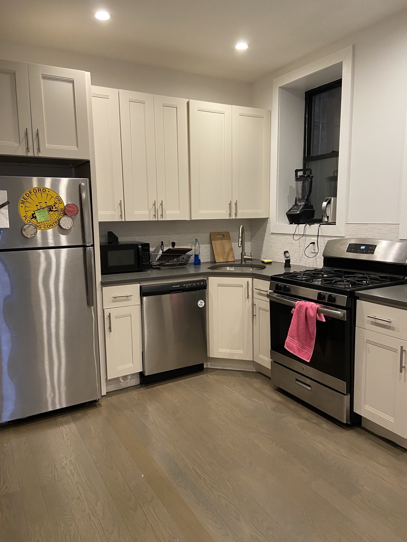 384 12th Street, Unit 2F Brooklyn, NY 11215 - Photo 1 of 11