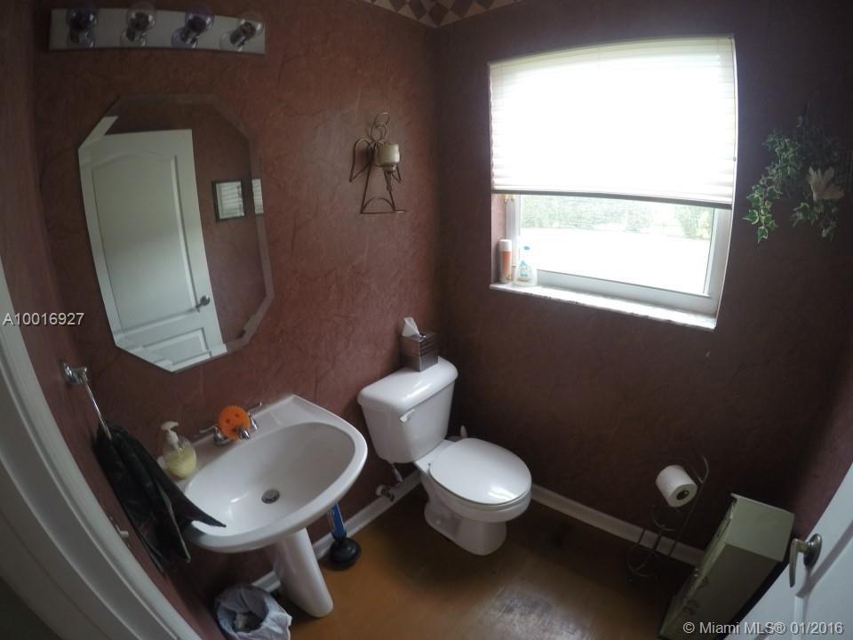 10760 Crescendo Circle Boca Raton, FL 33498 - Photo 3 of 26