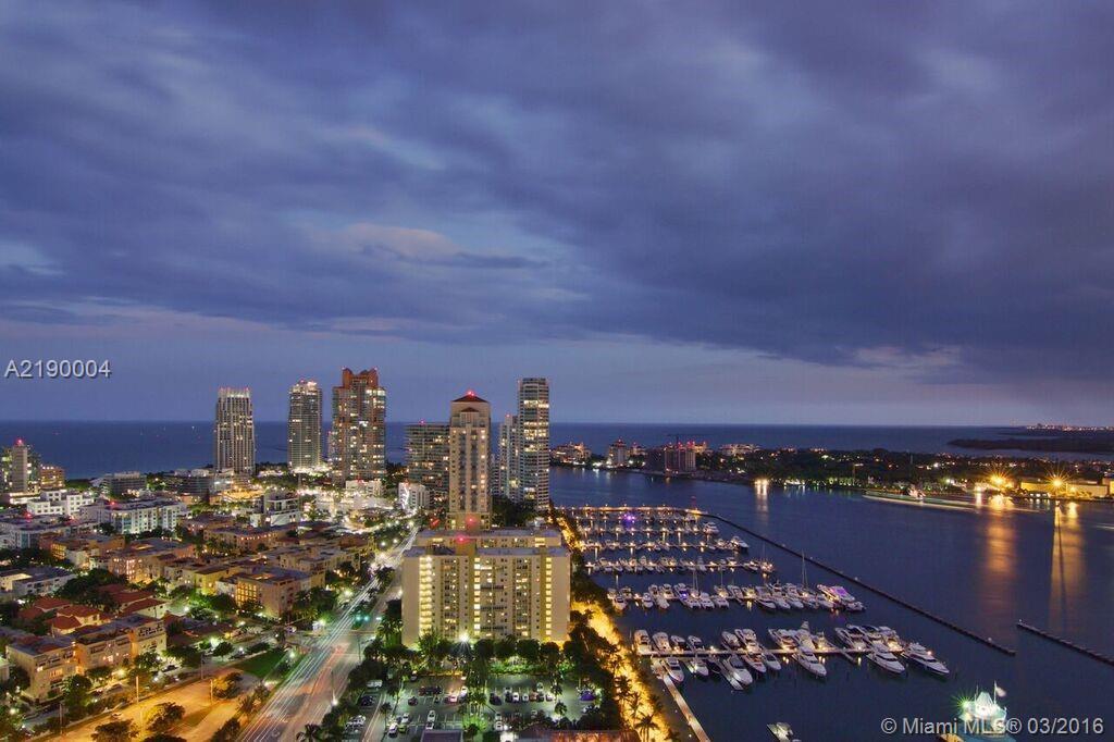 400 Alton Road, Unit PH06 Miami Beach, FL 33139 - Photo 23 of 33