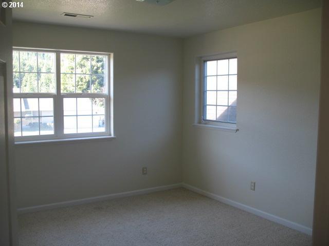 1059 Ranch Road Reedsport, OR 97467 - Photo 7 of 14 Gallery Image 7
