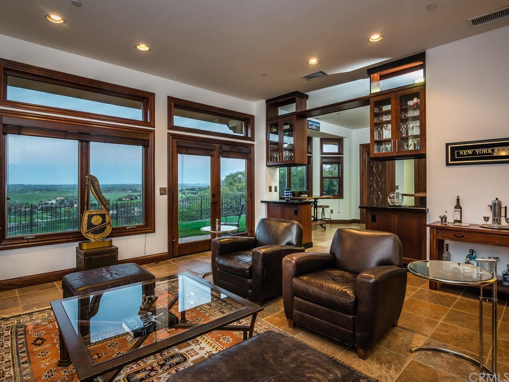 2390 Battering Rock Road Templeton, CA 93465 - Photo 8 of 44