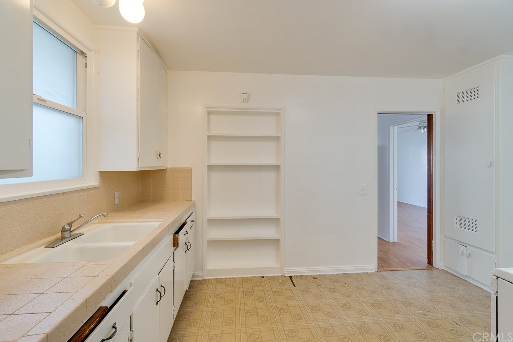 528 The Strand Hermosa Beach, CA 90254 - Photo 22 of 28