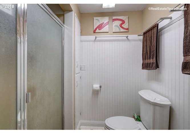 803 Elliott Road Newberg, OR 97132 - Photo 16 of 32 Gallery Image 16