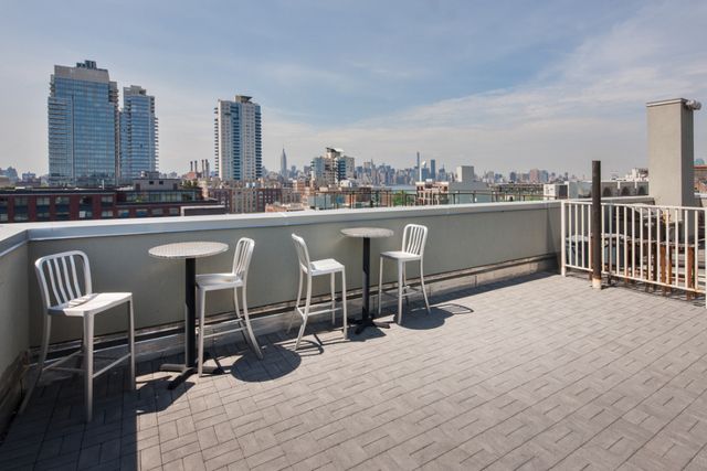 $820,000 | 90 North 5th Street, Unit 1C | Williamsburg