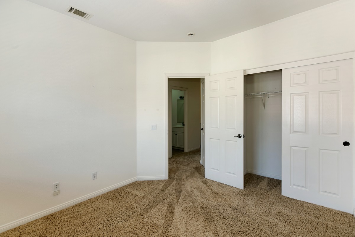 5509 Old Ranch Road, Unit 15 Oceanside, CA 92057 - Photo 23 of 25