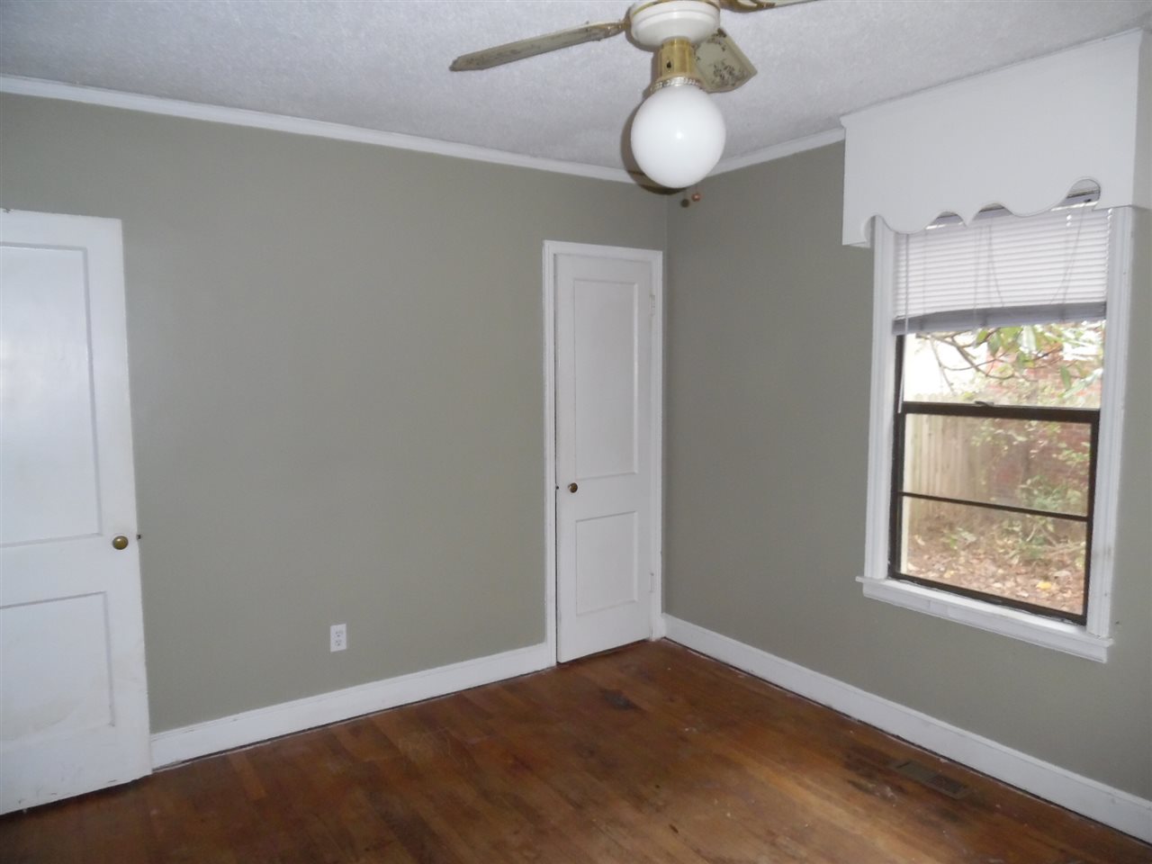 1013 Wingfield Road Memphis, TN 38122 - Photo 13 of 25