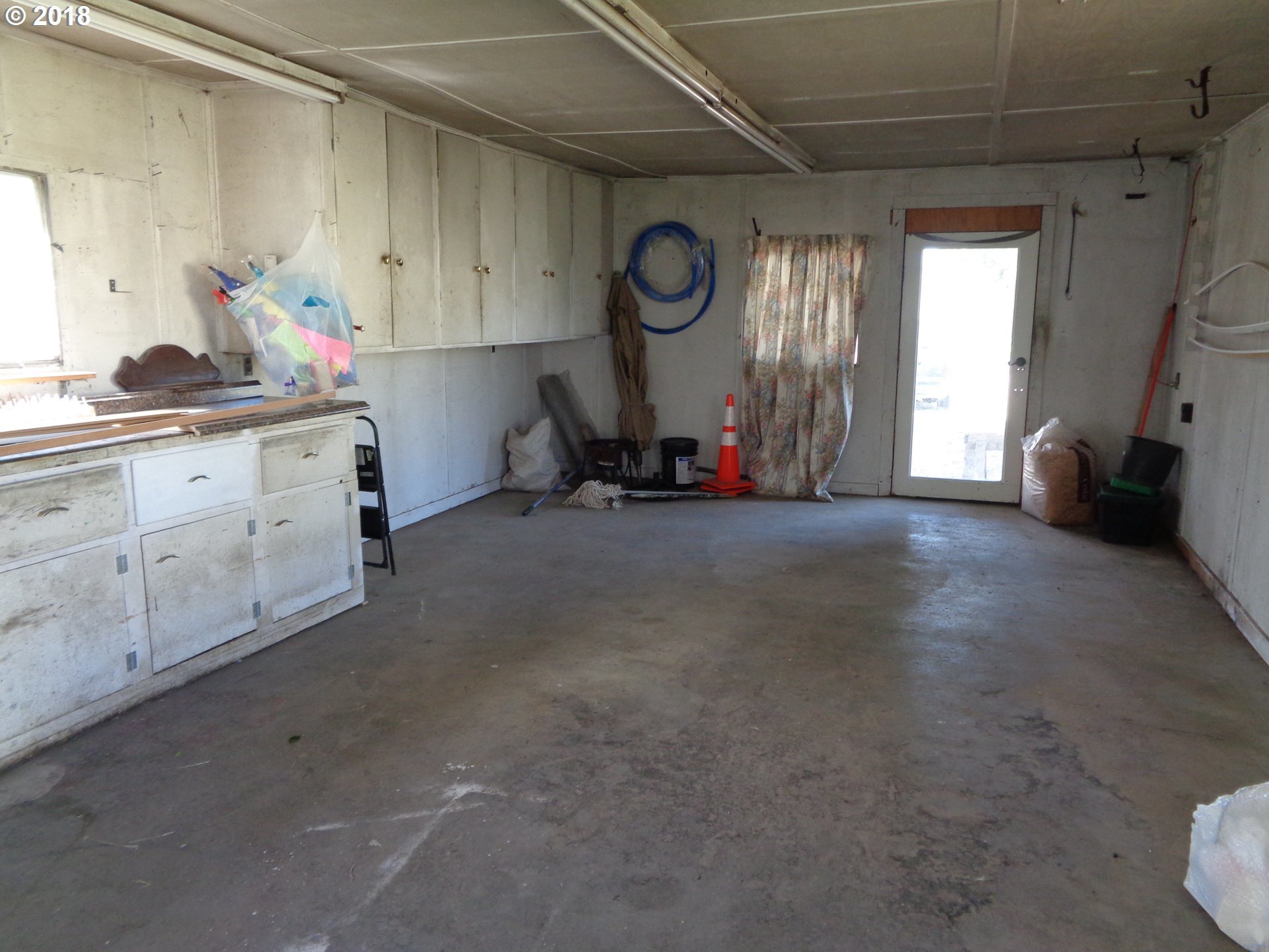 409 Fields Street Rufus, OR 97050 - Photo 8 of 15 Gallery Image 8