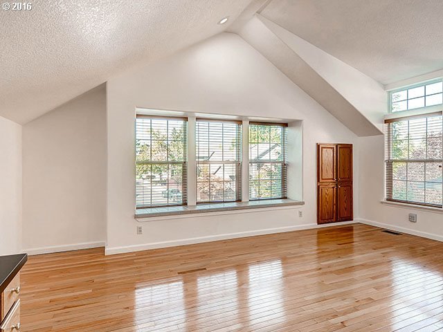 17852 Southwest Bryan Way Beaverton, OR 97007 - Photo 20 of 24 Gallery Image 20