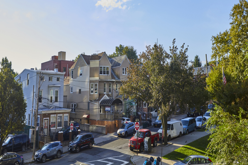 Shore Towers Condominium 25-40 Shore Blvd, Queens, NY 11102 - Photo 23 of 27