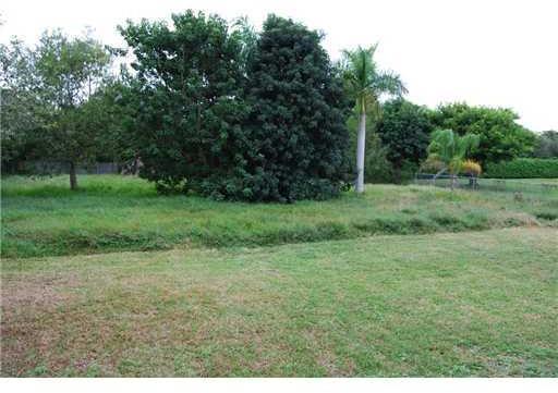4921 Southwest 186th Avenue Southwest Ranches, FL 33332 - Photo 2 of 11 Gallery Image 2