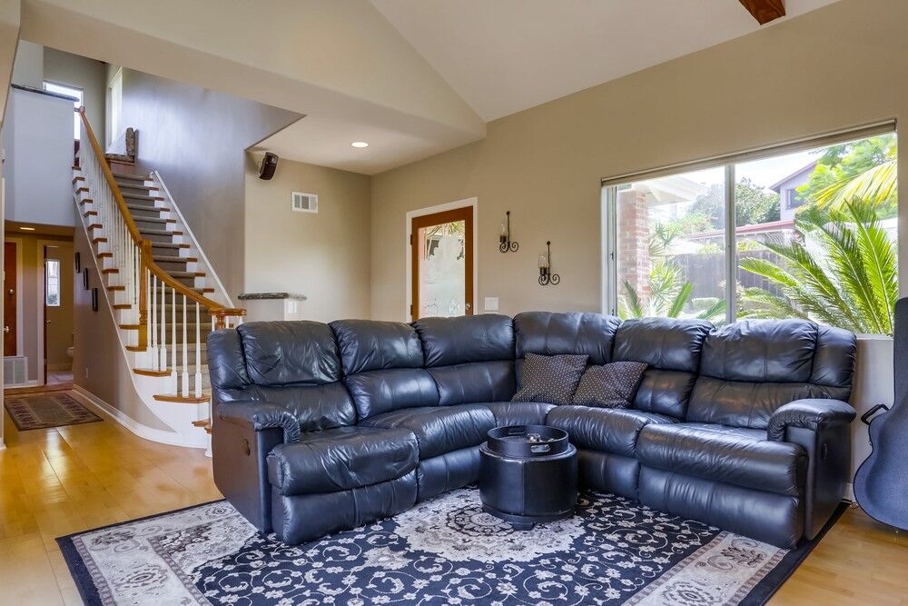 1502 Las Flores Drive Carlsbad, CA 92008 - Photo 6 of 22