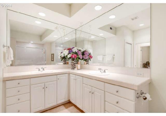 3067 Northwest Montara Loop Portland, OR 97229 - Photo 13 of 16 Gallery Image 13