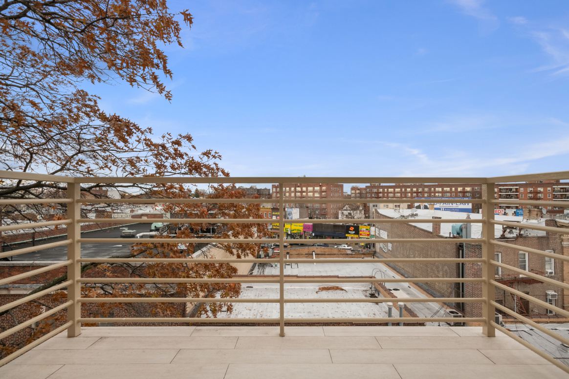 145 Kenilworth Place, Unit 6B Brooklyn, NY 11210 - Photo 4 of 6