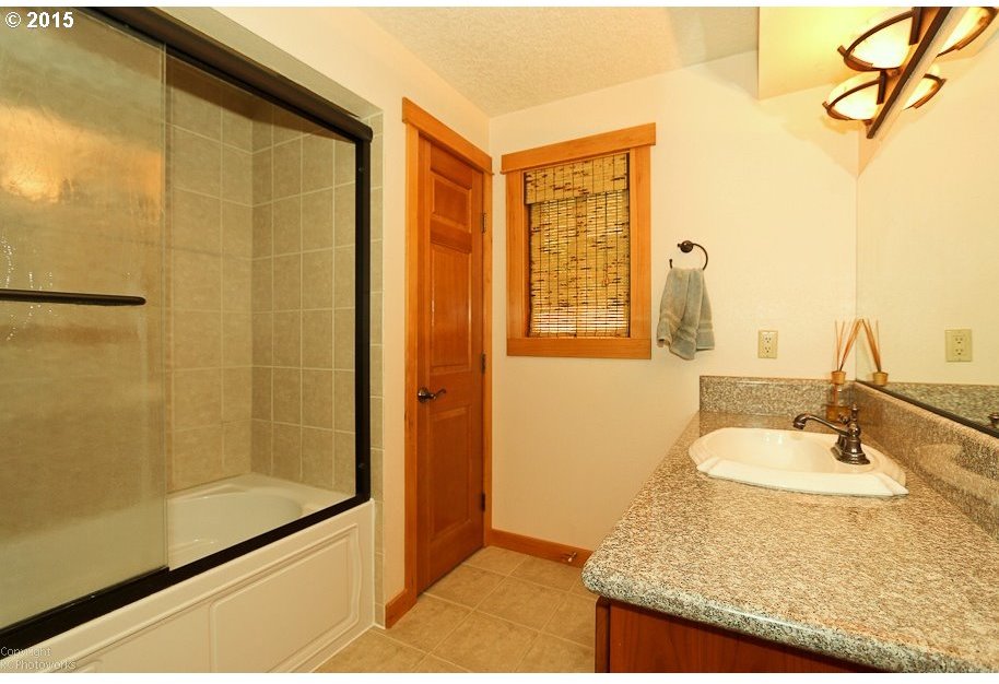 49 Lakeview Road White Salmon, WA 98672 - Photo 24 of 32 Gallery Image 24