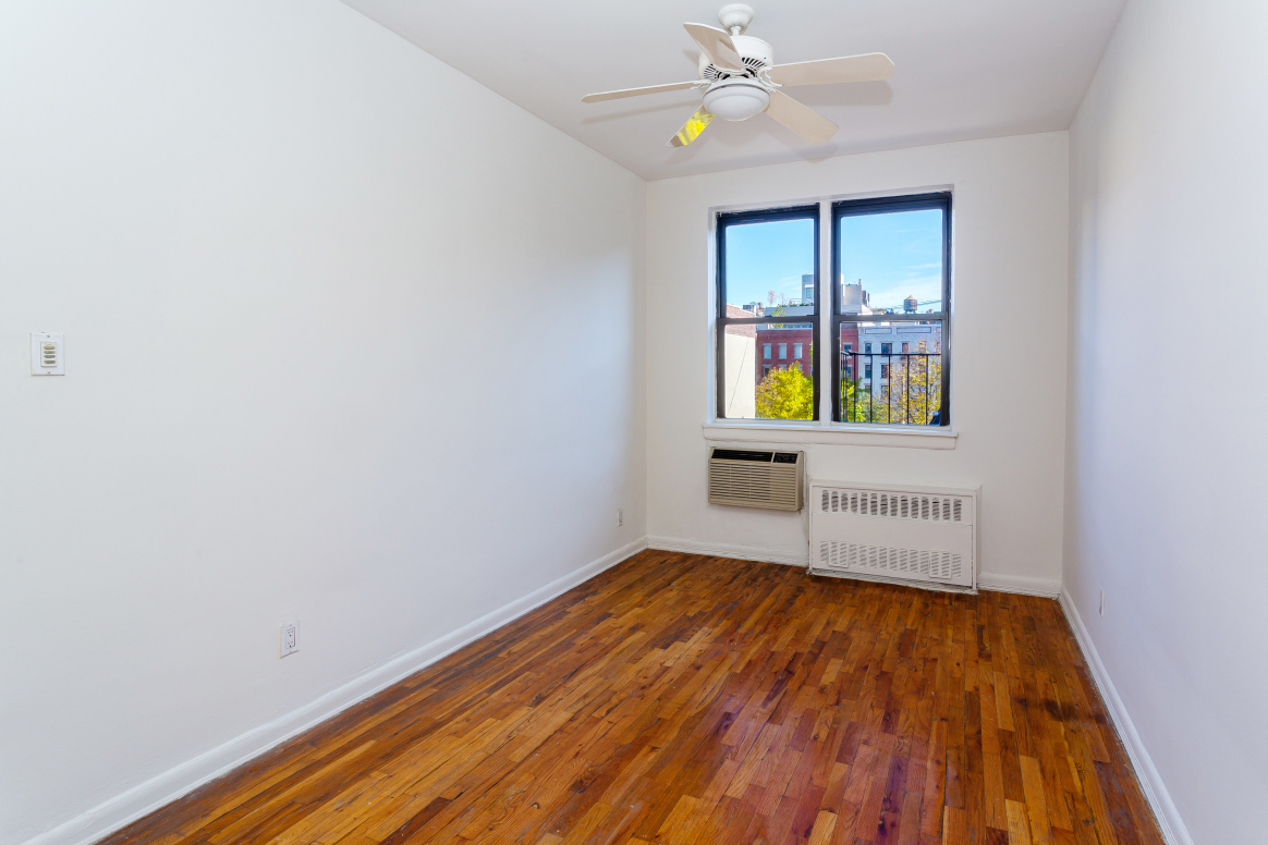 100 Sullivan Street, Unit 5A Manhattan, NY 10012 - Photo 4 of 12