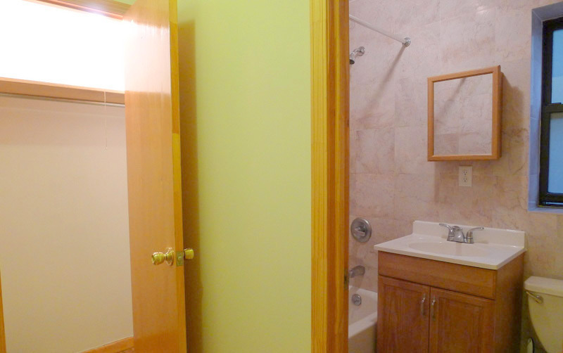 176 Stanton Street, Unit 1A Manhattan, NY 10002 - Photo 5 of 6