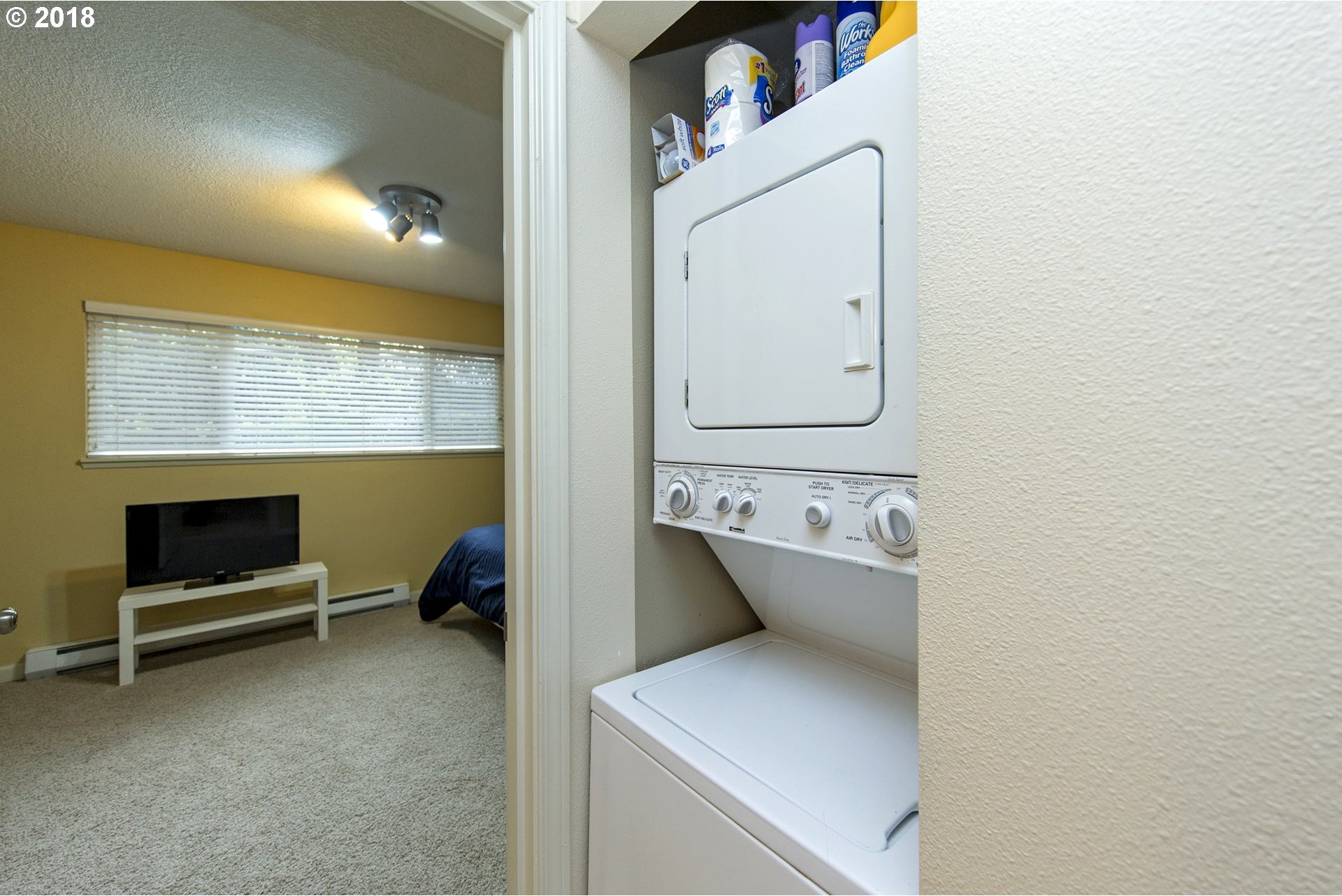 2529 Southwest Spring Garden Street, Unit 8 Portland, OR 97219 - Photo 18 of 30 Gallery Image 18