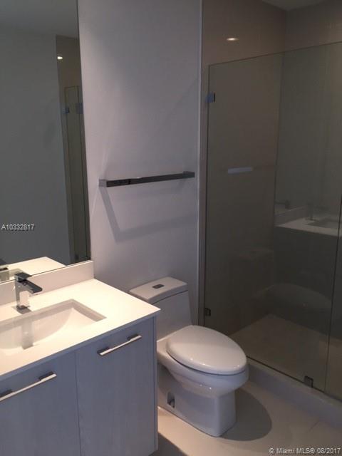 45 Southwest 9th Street, Unit PH4906 Miami, FL 33130 - Photo 34 of 40