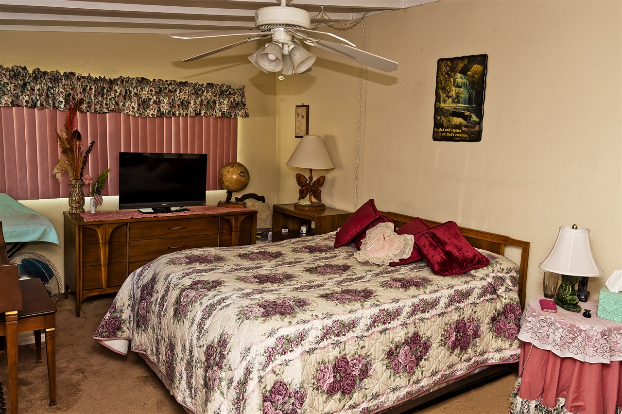 9915 Tangor Way Spring Valley, CA 91977 - Photo 10 of 14 Gallery Image 10