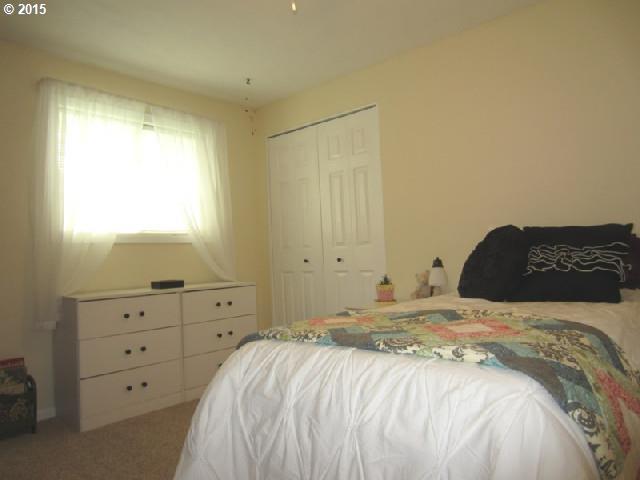 2145 Brown Road Northeast Salem, OR 97305 - Photo 12 of 16 Gallery Image 12