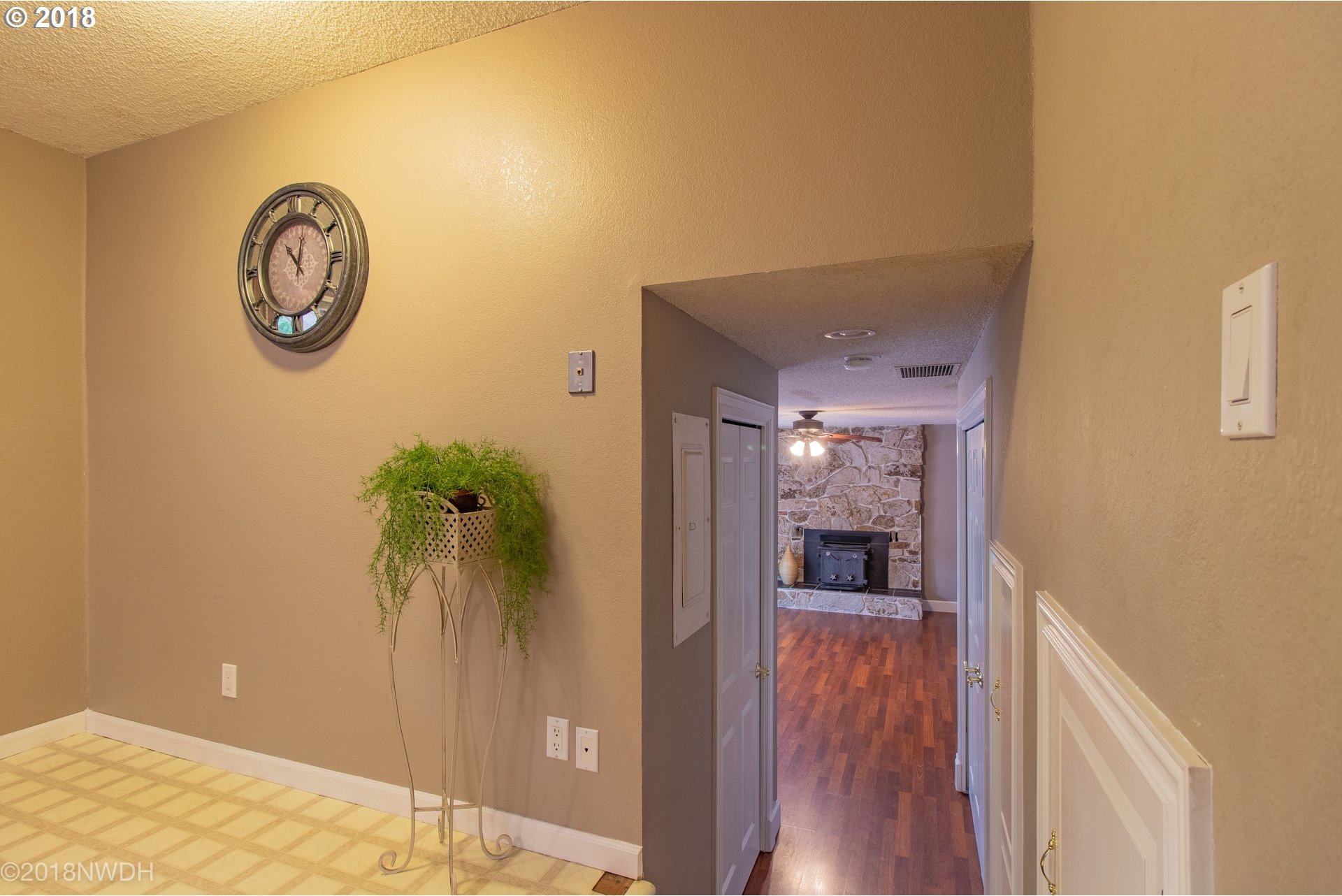 483 Cascade Drive Springfield, OR 97478 - Photo 16 of 32