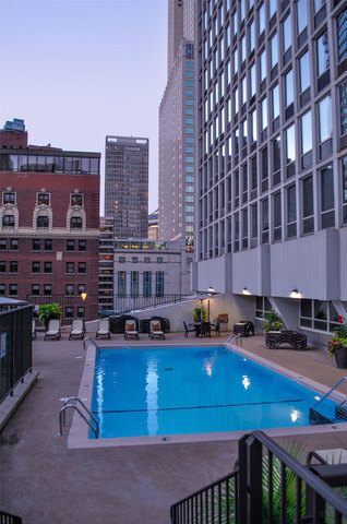 111 E Chestnut St, Chicago, IL 60611 - Photo 6 of 16