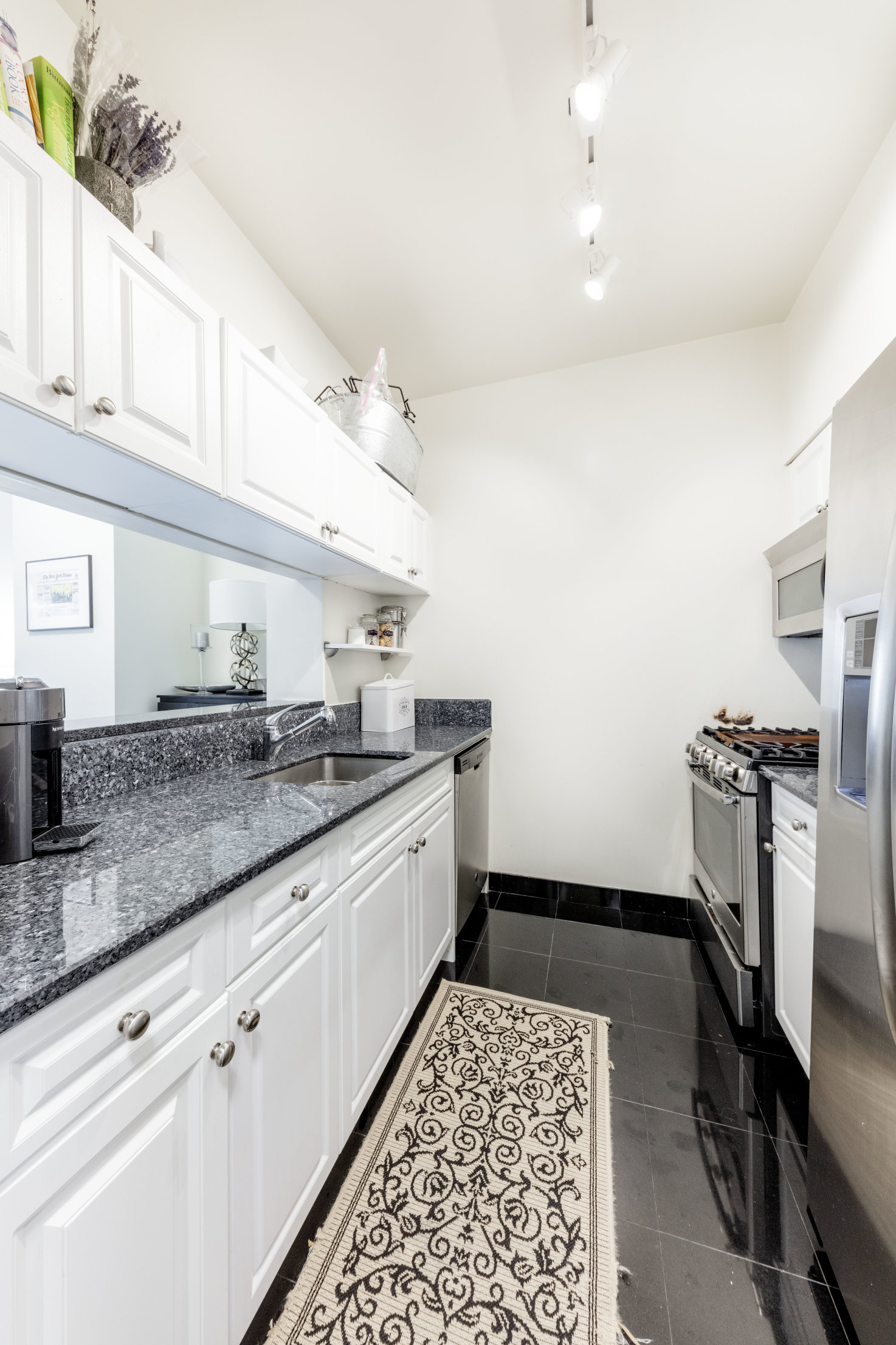 60 West 23rd Street, Unit 1101 Manhattan, NY 10010 - Photo 3 of 11